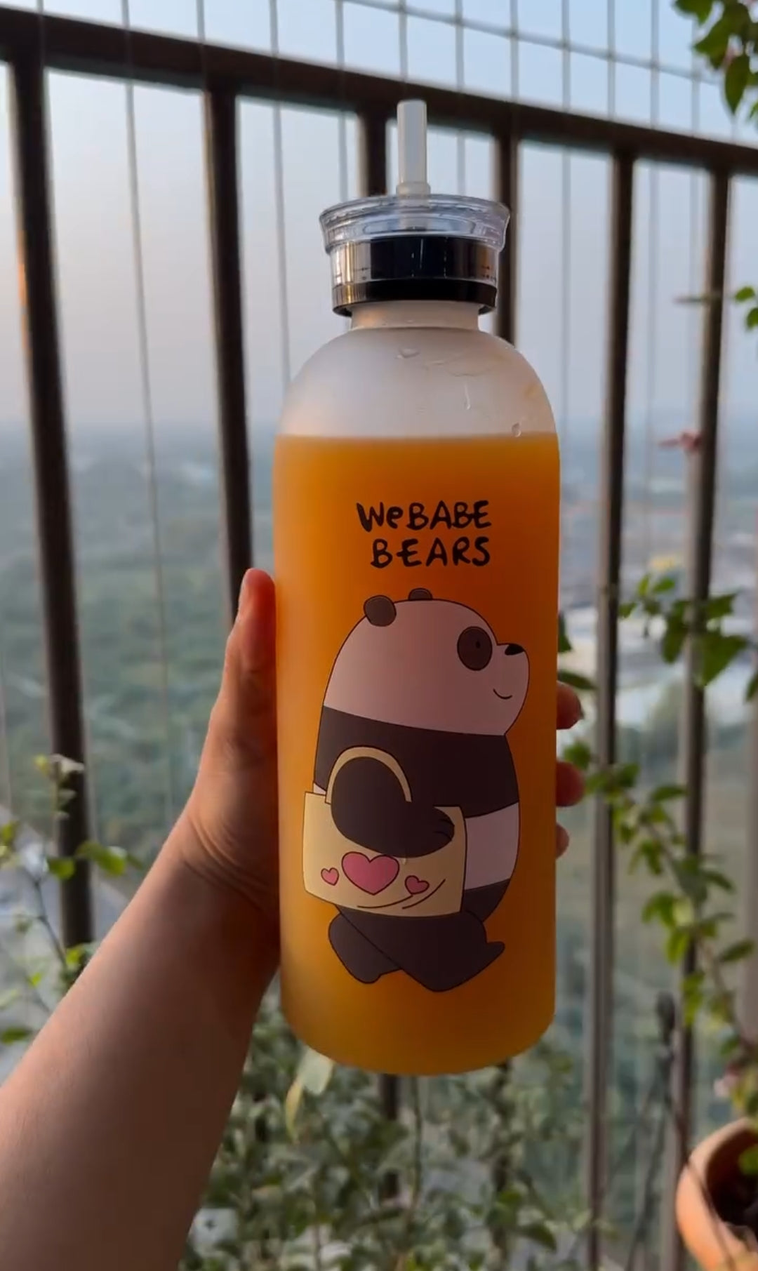 Cute Bear Print Frosted Water Bottle – Straw Lid, 1000ml
